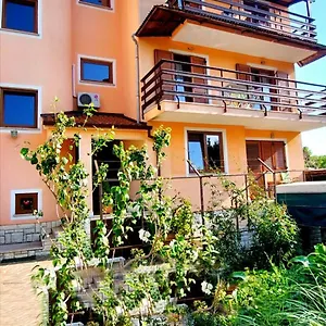 Mirella Appartamento Rovigno