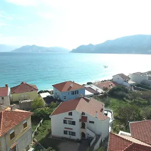  Apartman Irena